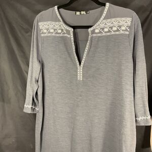 Urban Coco Gray/White Embellished 3/4 Sleeve Tunic Sz XL